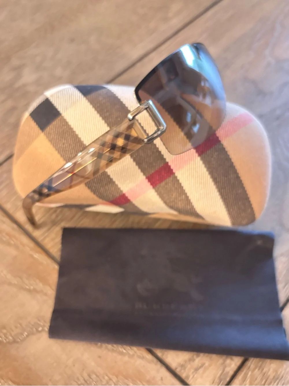 Burberry Brown Gradient Rimless Sunglasses with Checked Case